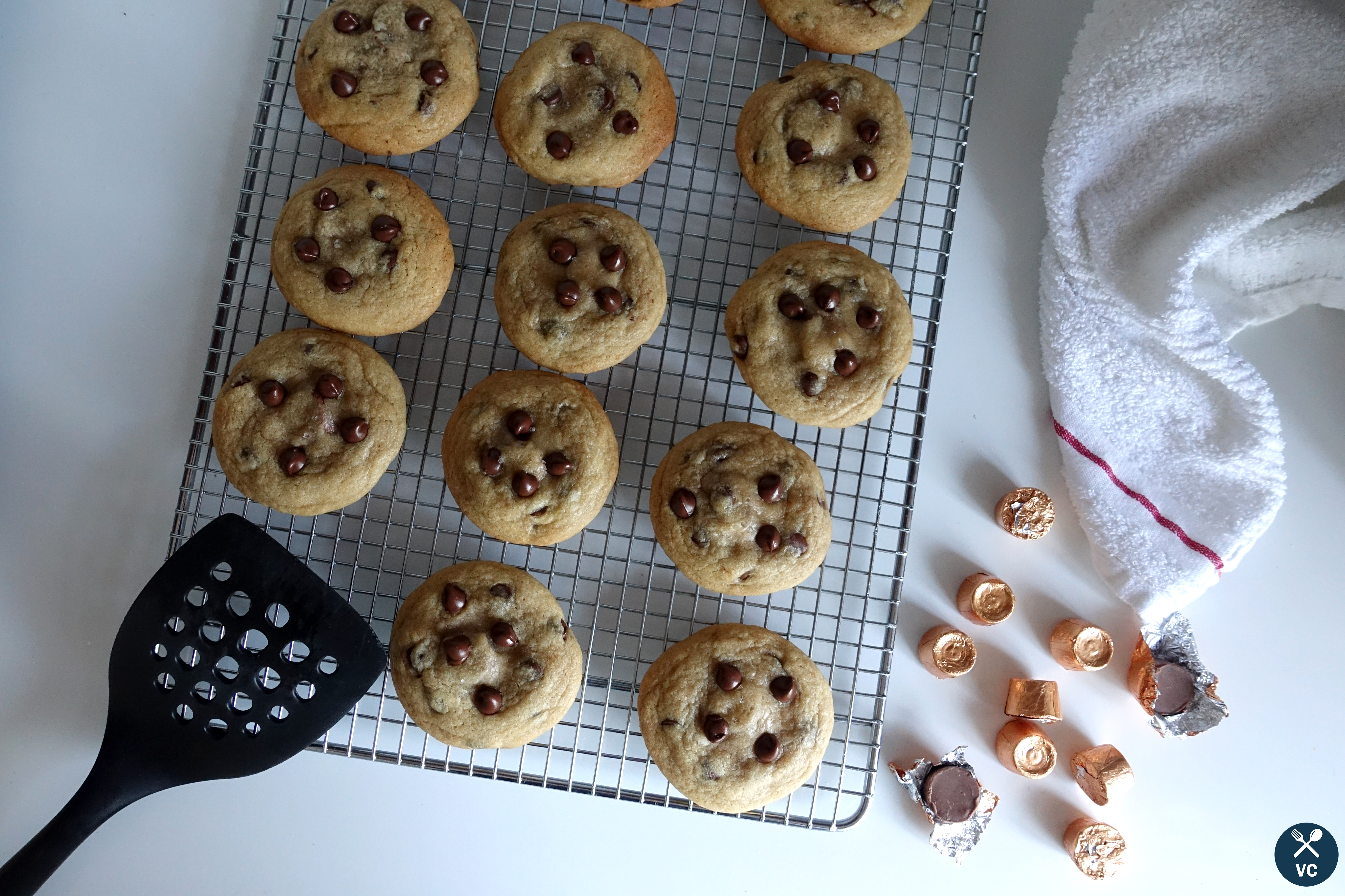 Cooling Sea Salt Rolo Stuffed Cookies (VC in the Kitchen)