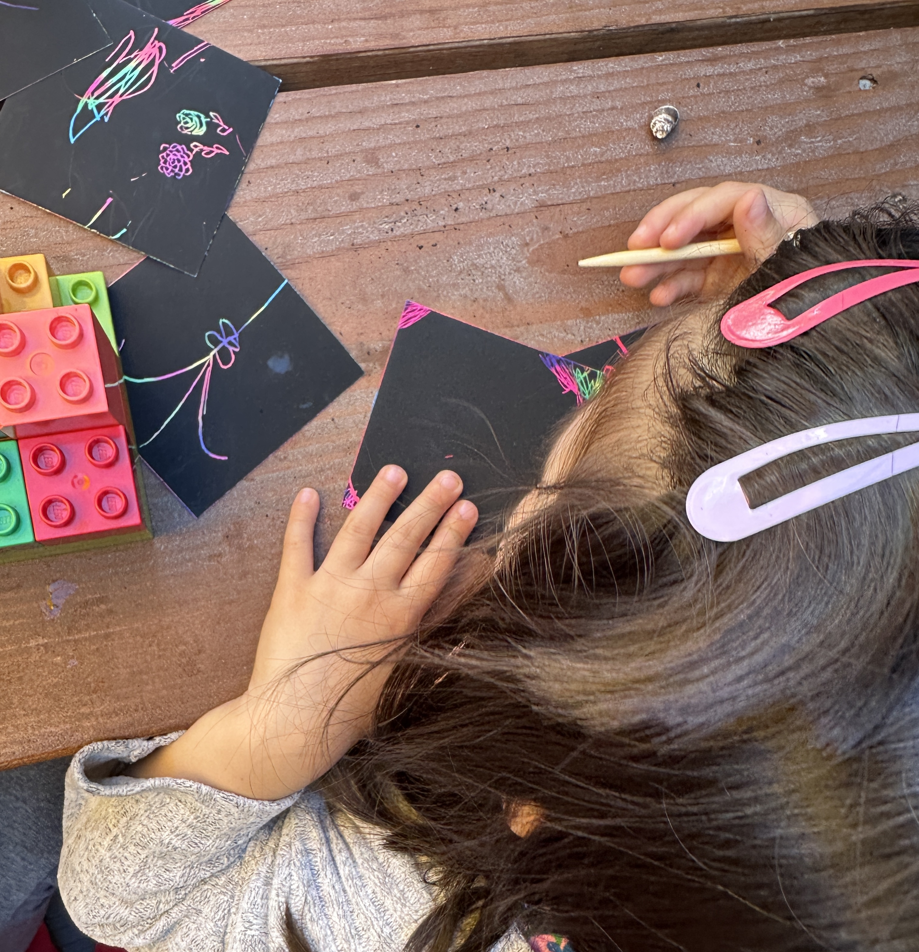 Restaurant and travel toys: Scratch art paper